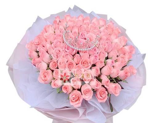 99朵粉玫瑰，传递浪漫无声语（爱情、浪漫、承诺、美好生活、珍贵情感、感恩、感动、信任）
