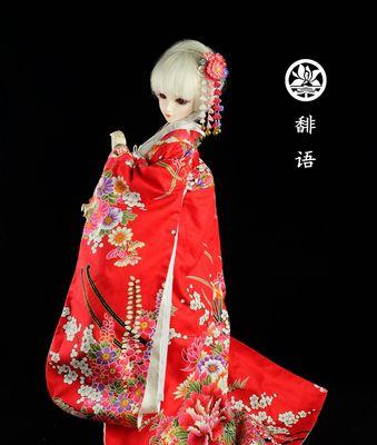 花魁——花之美的艺术品味（探寻日本传统文化中的精神内涵）