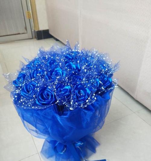 蓝色妖姬—玫瑰花的象征（蓝色妖姬代表的含义与玫瑰花的意义）