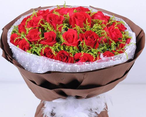 19朵红玫瑰的花语（传递爱情，表达思念）
