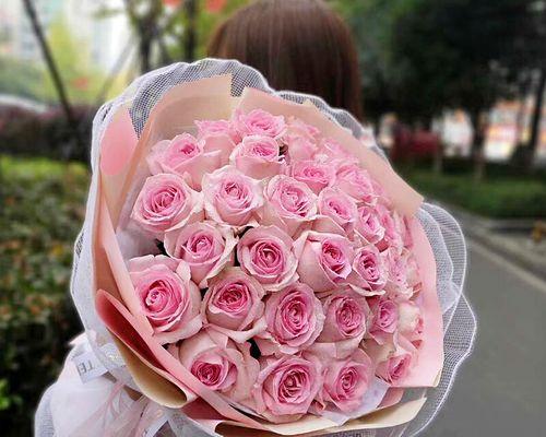 粉玫瑰花语大全；女孩子喜欢收到粉玫瑰的原因（粉玫瑰花语大全；女孩子喜欢收到粉玫瑰的原因）