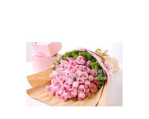 粉色玫瑰的象征意义及传达的情感（探究粉色玫瑰的含义及表达爱意的方式）