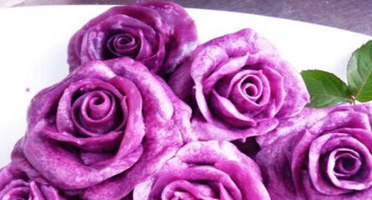 紫玫瑰的象征意义（解读紫玫瑰的神秘美丽）
