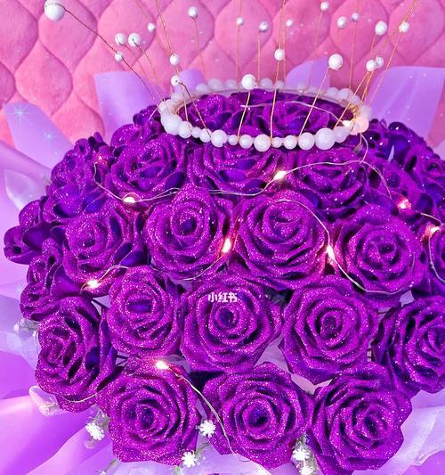 紫色玫瑰的寓意与象征意义（美丽与神秘的紫色玫瑰）
