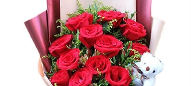 玫瑰11朵代表的含义及其浪漫背后（表达爱意的最佳方式-送女友11朵玫瑰花）