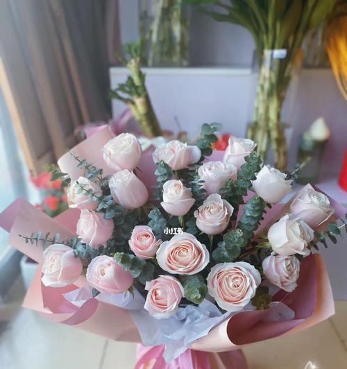 19朵粉玫瑰的含义（浪漫情感的传递与表达）