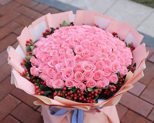 以11朵粉色玫瑰代表什么（爱情、祝福与美好）