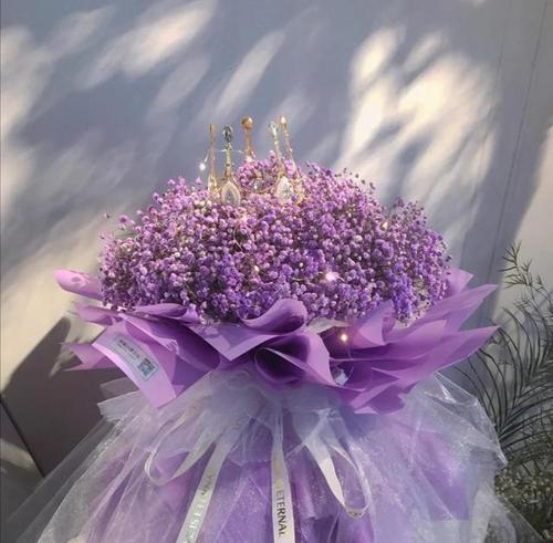 满天星花语（以满天星不同颜色的花语为窗口）