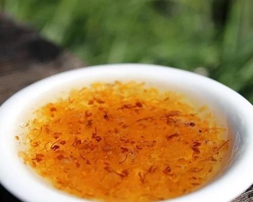 浇花用白糖（白糖对植物的影响及其浇花效果分析）