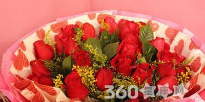 99朵玫瑰花的花语之浪漫祝福（99朵玫瑰花的花语及象征意义）