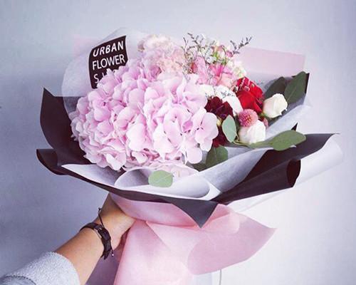 花语与复合之美（以代表复合的花送什么花）
