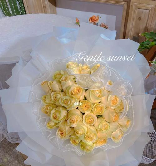 33朵香槟玫瑰的花语与意义（探究33朵香槟玫瑰的神秘之处）