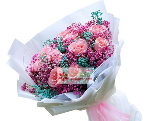 11朵玫瑰的花语含义（传递爱情与祝福的玫瑰花束）