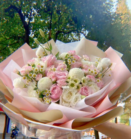 19朵粉玫瑰花的神秘象征（解读粉玫瑰花的19种意义）