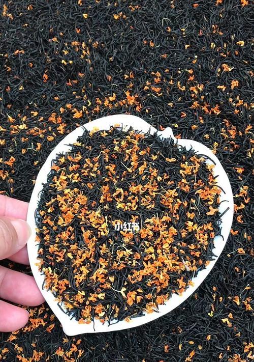 桂花红茶的功效与作用是什么？如何正确饮用？