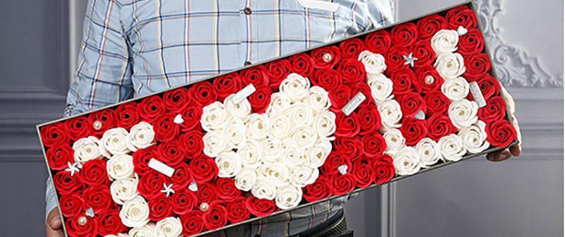 168朵玫瑰花的含义和英语读法是什么? 168朵玫瑰花的含义和英语读法是什么?