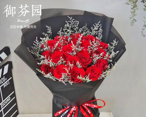 19支玫瑰长条礼盒花束图片高清大图