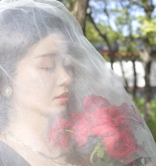 爱慕玫瑰礼服图片大全集女生