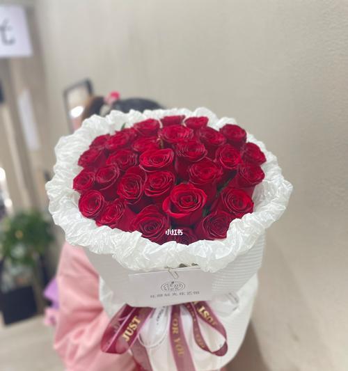 红色玫瑰花束包装样式图片详解