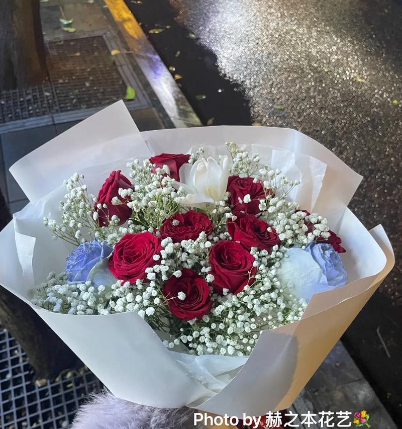 9朵玫瑰花和手链一起送有什么特别含义？