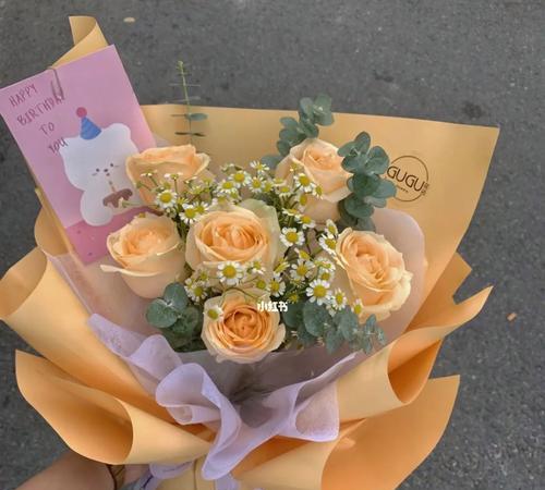 小花束玫瑰花的寓意是什么？它传递了哪些情感？