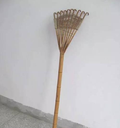 旧时种水稻农具的含义是什么？为何现在很少见？