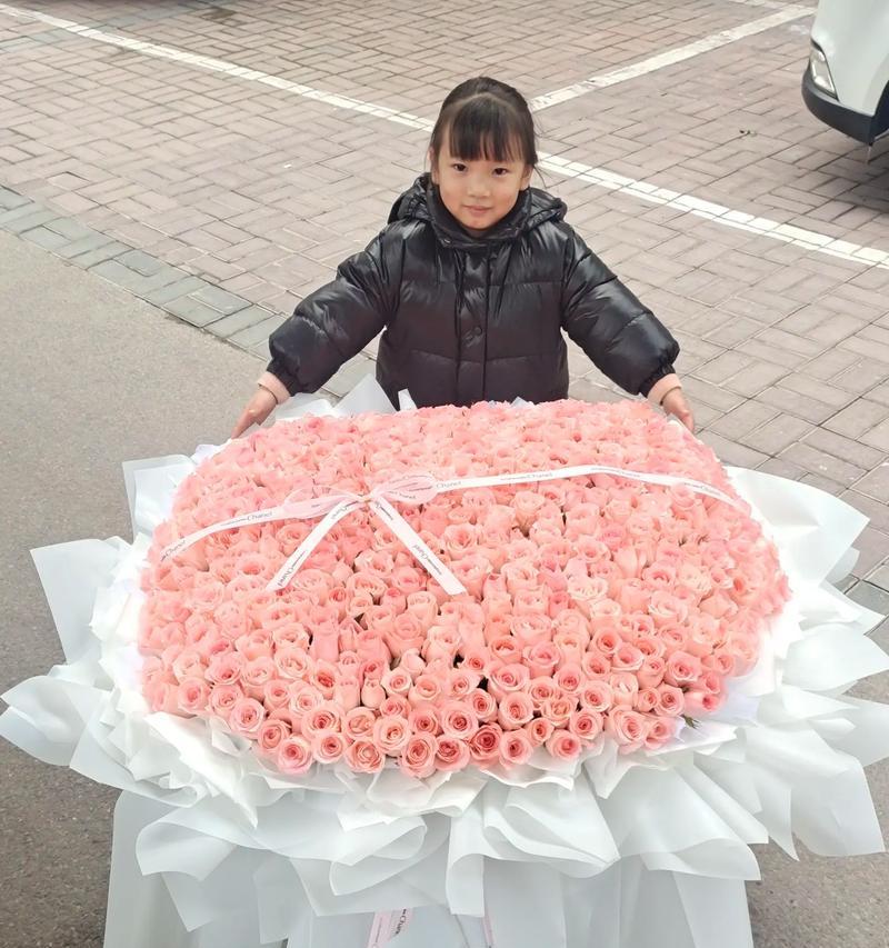 520应该送哪种玫瑰花给女生？520送玫瑰花给女生的意义是什么？
