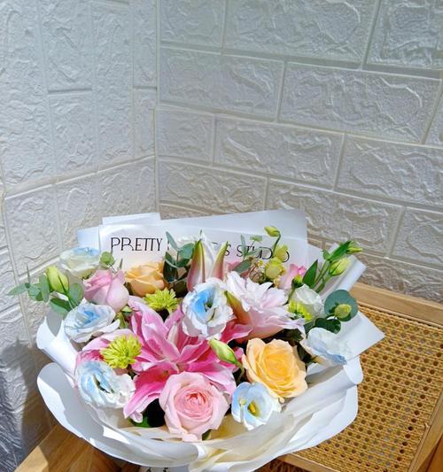 纯百合花束意义和寓意是什么？百合花束的象征意义是什么？