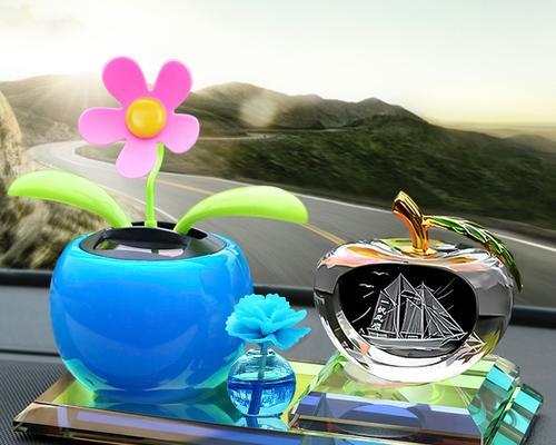 汽车摆件玫瑰花代表什么？汽车装饰玫瑰花的寓意是什么？