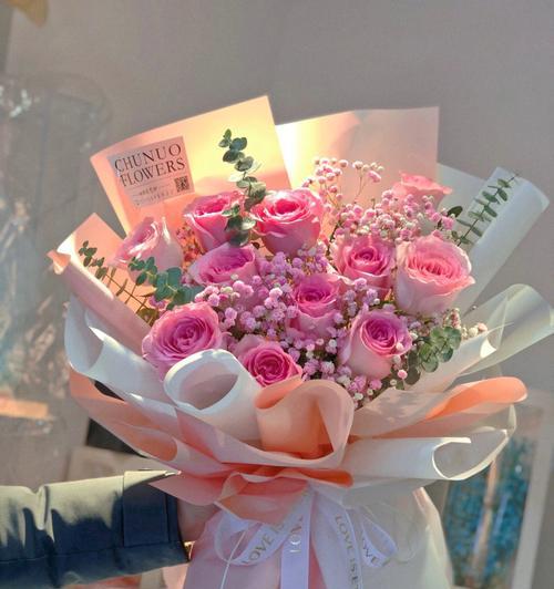粉色的玫瑰花代表什么情感？送粉色玫瑰花的场合有哪些？