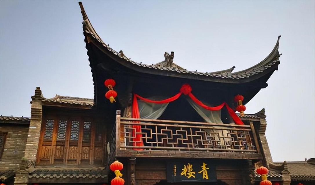 代表青楼的花卉是什么植物？它的文化含义是什么？