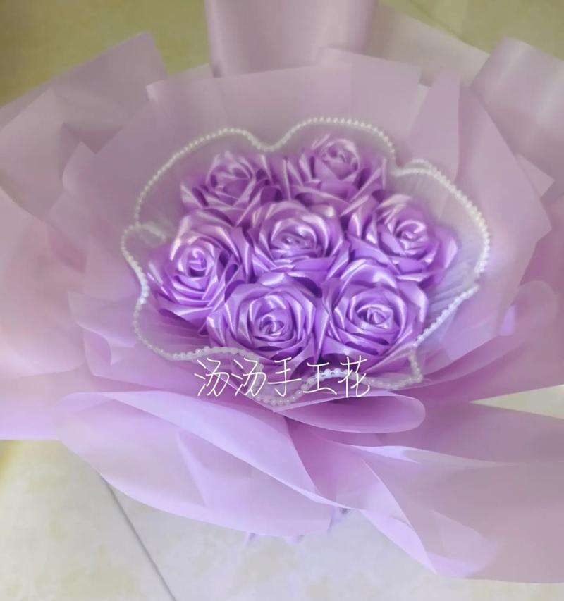 香水玫瑰紫色花语是什么？
