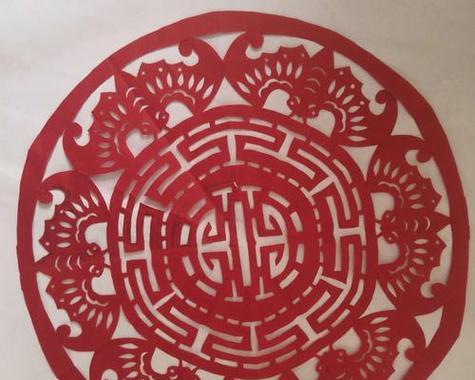 仙人掌图案的剪纸方法是什么？有哪些创意剪法可以尝试？