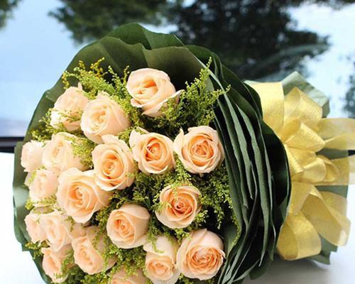 香槟金色衬衫代表什么？它的花语有何含义？
