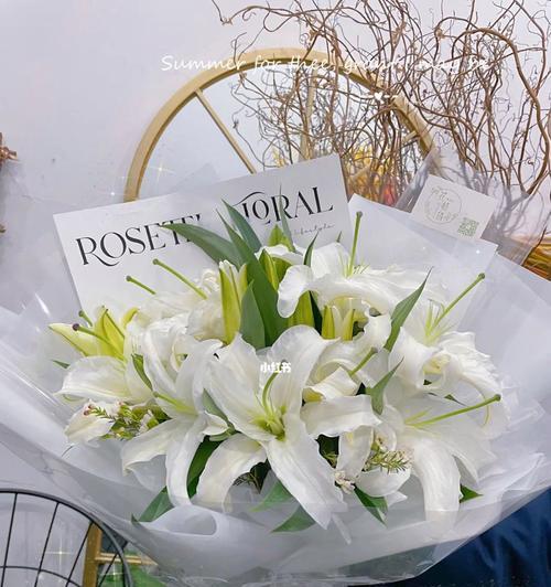 白百合的花语暗示有哪些？如何表达爱意？