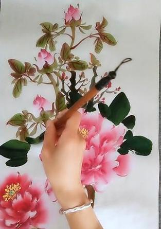 牡丹花三片叶子养护方法是什么？生长环境有何要求？