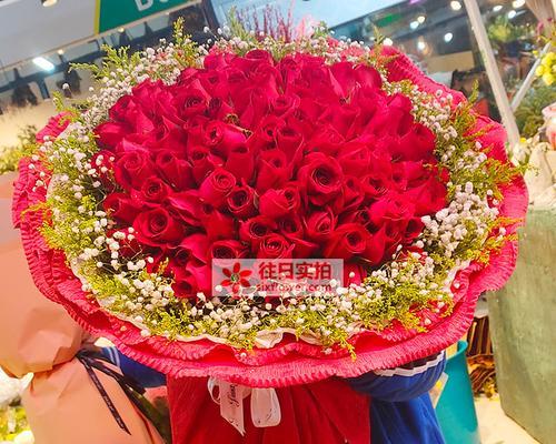 100朵玫瑰花象征的爱情含义是什么？