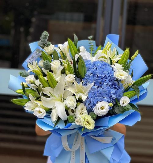 蓝色洋桔梗花的花语是什么？蓝色洋桔梗花代表什么？