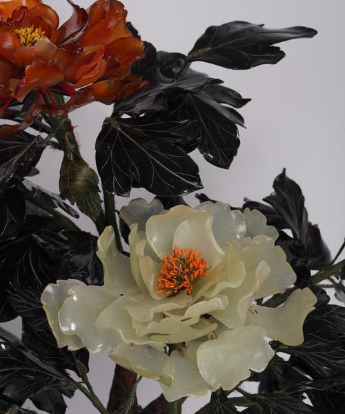 可以栽牡丹花的花盆叫什么？选择花盆的技巧是什么？