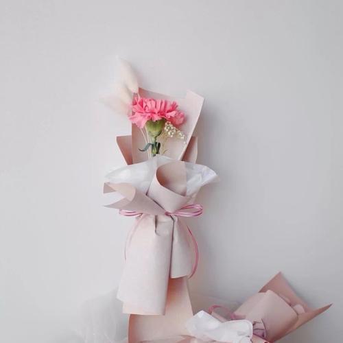 三八妇女节适合送什么花，其花语是什么？