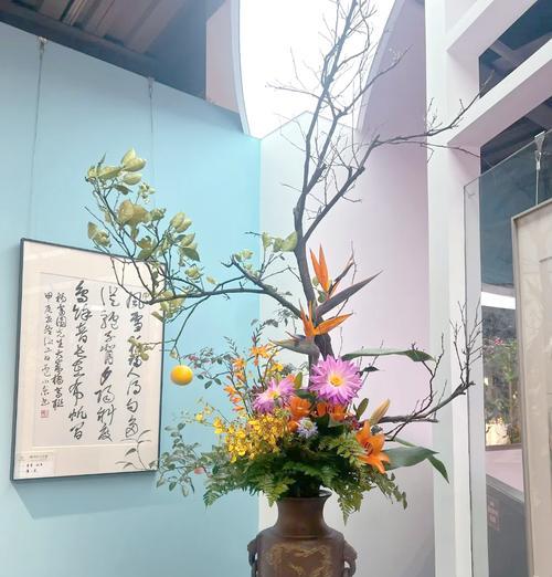 插花艺术中有哪些专业技巧？