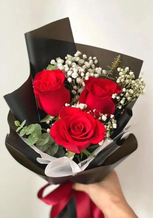 初恋送什么花语好？初恋时哪种花语最能表达心意？