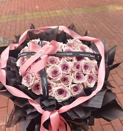 33朵乌梅子酱代表什么？花语中有什么深层含义？