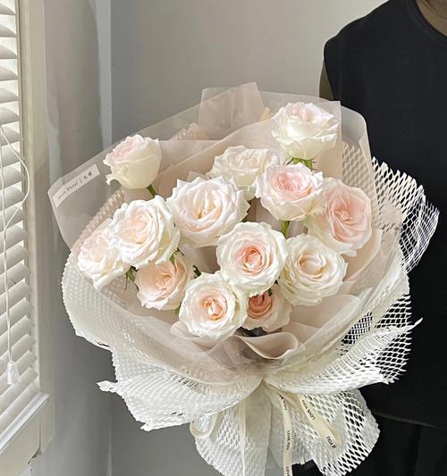 小白兔花束的花语代表什么？