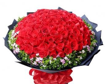 大红色玫瑰花的花语是什么？红色玫瑰代表了哪些情感？