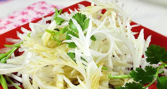 凤尾菜的花语是什么呢？凤尾菜象征着什么？