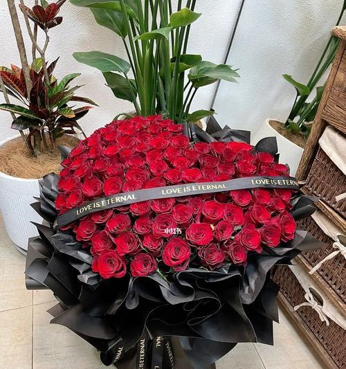 99朵红玫瑰花束代表什么？