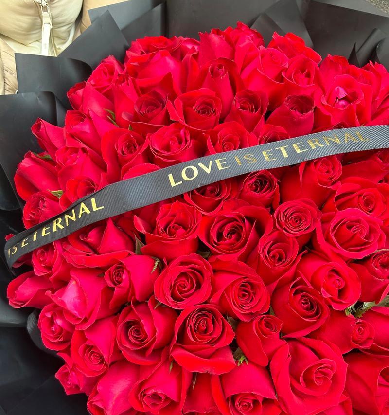 399朵爱心玫瑰花的花语是什么？