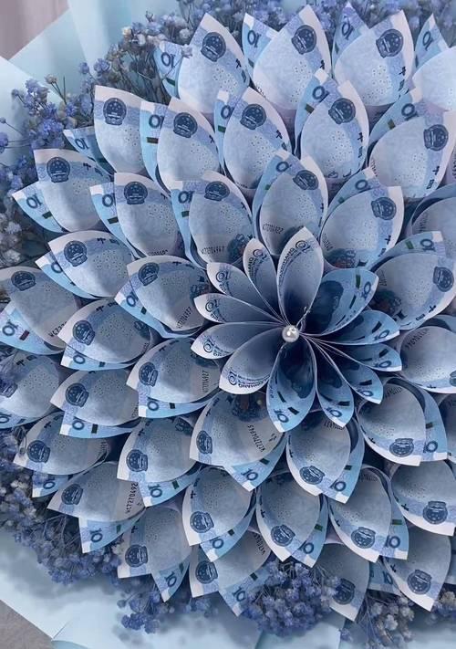 五十二张钱花代表什么？花语中传达了什么信息？