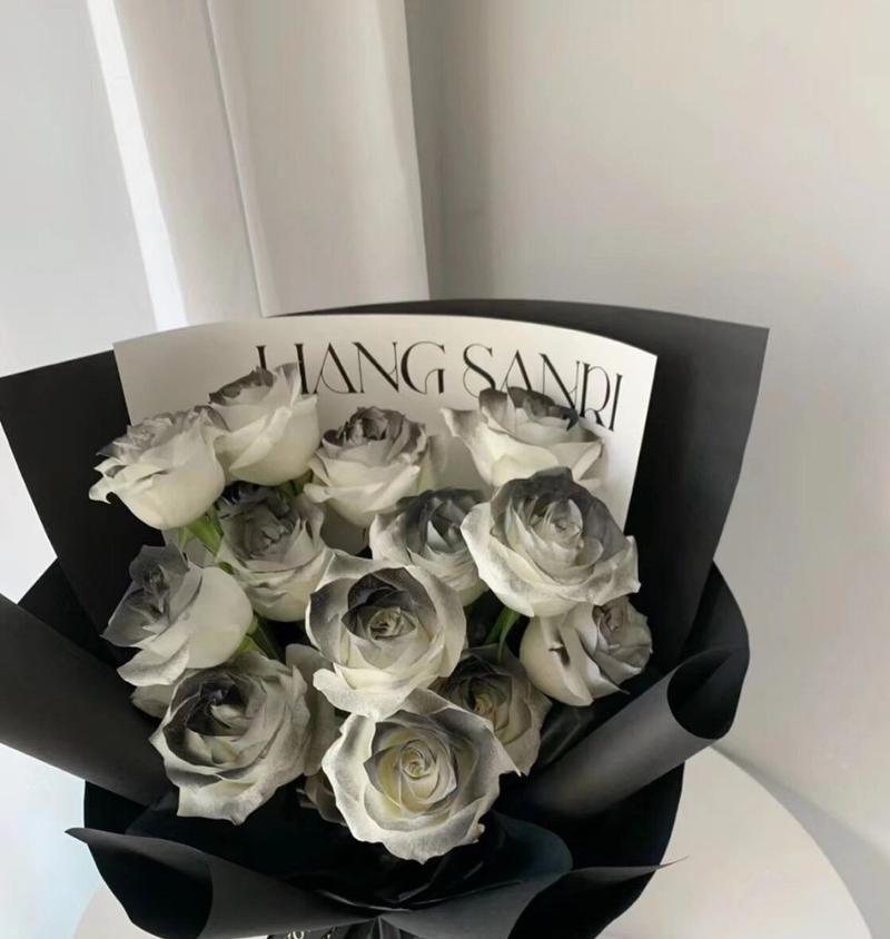 黑骑士鲜花花语有何深意？